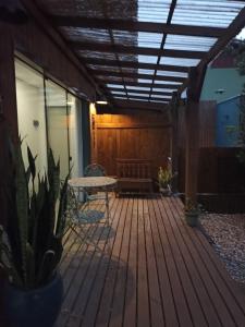 Casa Contêiner em Mariscal, 350 metros da praia do Canto grande
