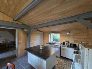 Maison bois avec piscine privée, Wifi près sites de Dordogne - FR-1-616-445