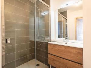 Appartements Neuf T2 avec balcon, parking et casier a skis, ideal pour 4 personnes - FR-1-291-1021 : photos des chambres