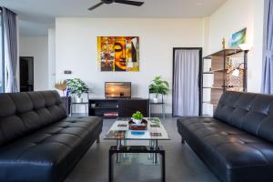 Dream pool villa with sea glimpses