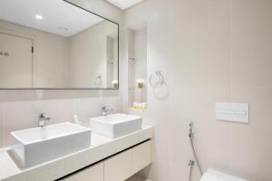 Silkhaus Vacation Homes Seaside 2BDR in Marina Vista Beachfront