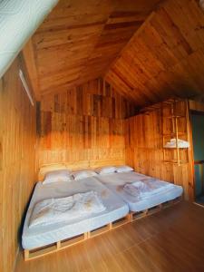 Four Seasons Resort - Vịnh Bốn Mùa