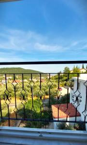 Seron Mountain House