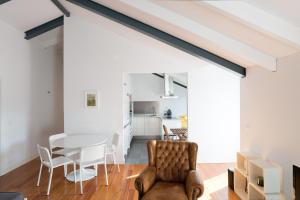 FLH Bairro Alto Balcony Flat