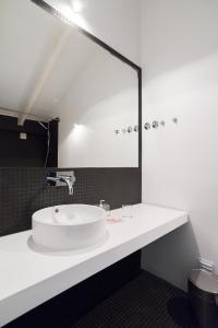 FLH Bairro Alto Balcony Flat