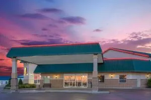 Super 8 by Wyndham Portage La Prairie MB - Treherne