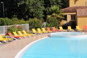 Campings Residence Lagrange Vacances - Les Cottages Varois : photos des chambres