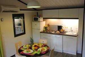 Campings Residence Lagrange Vacances - Les Cottages Varois : photos des chambres