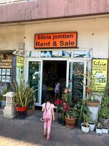 Live the beachlife in Jomtien Beach Condo, Pattaya