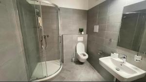 Pension De Lux Königsbrunn