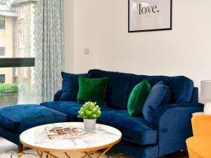 Beautiful 3 Bed Town House - Pass the Keys