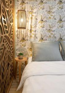 Innovative Βoho chic studio in Ladadika