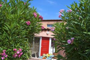 Villages vacances Lagrange Grand Bleu Vacances – Residence Les Jardins de Neptune : photos des chambres