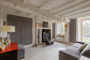 Maisons de vacances La Ruchaude Enchantee - Grand jardin et sauna : photos des chambres
