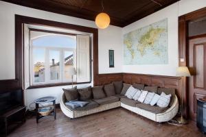 Surfcastle bnb and Surf School