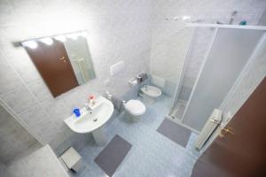 Stanza con bagno privato