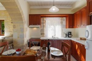 Villa Urania -St George Retreat BY APOKORONAS VILLAS