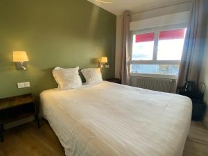 Hotels Hotel de Bretagne : photos des chambres