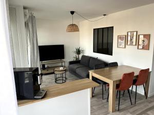 Appartements Charming T3 - Garage - Balcon : photos des chambres