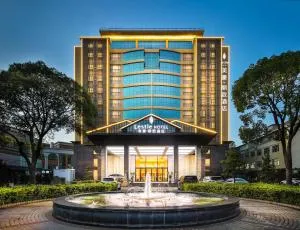 Mehood Lestie International Hotel Nancun Wanbo Metro Station Branch - Free Shuttle Bus to Canton Fair Complex During Canton Fair Period & Free breakfast & Free afternoon tea & Free midnight snack & Free VPN Internet Access - Ta-shih