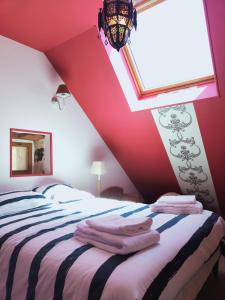 Maisons de vacances Le Clos Lagrange-10 pers-Piscine privee : photos des chambres