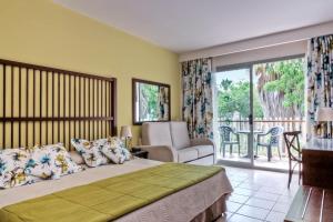 PortAventura Hotel Caribe - Includes unlimited access to PortAventura Park & 1 access to Ferrari Land