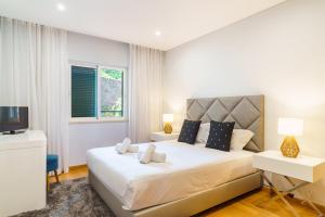 GuestReady - Ocean-View Retreat in Caniço