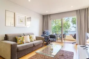 GuestReady - Ocean-View Retreat in Caniço - Levadas