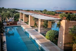 Villa AnnaNiko, Luxury Villa, 2 Heated Pools, Jacuzzi, Gym, Stunning Views, Green Energy