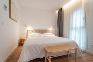 Edificio Ferrari by Plaza Mayor Apartamentos