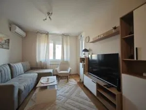 Apartment MARIJA - 季米特洛夫格勒