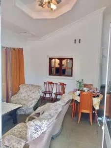 Chez Tonton Guy & maman Betty - Пуент-Нуар