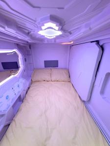 Сapsule Kijowska Stadium Floor -1 no window - Self Check in