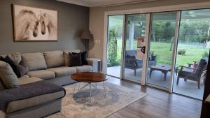 Fig Tree Farm B&B Highvale-Farmstay near Brisbane!