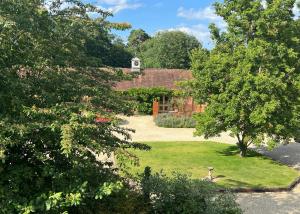 The Clock Tower & Dairy - Two x 2 Bed Barns with Indoor Pool