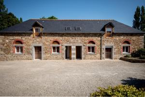 Le Manoir de la ville Méen - 6 maisons aménagées dans les dépendances dun ancien manoir du 17ème siècle