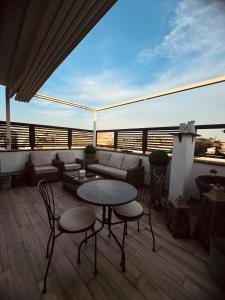 22APT Luxury quiet loft with terrace