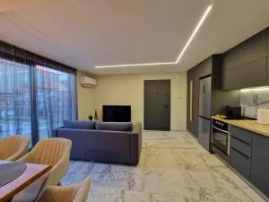 Daisy Garden by the Church - Dobarszko