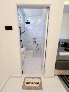 Auranad TinyHouse bandar Tanah Merah Wifi Netflix
