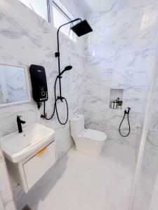 Auranad TinyHouse bandar Tanah Merah Wifi Netflix