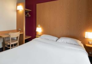 Hotels B&B HOTEL Castres Centre Gambetta : photos des chambres