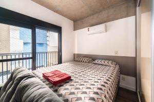 36 New studio balcony Paulista