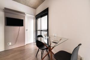 36 New studio balcony Paulista