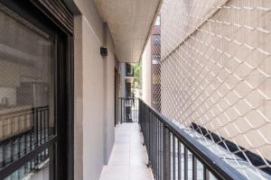 36 New studio balcony Paulista