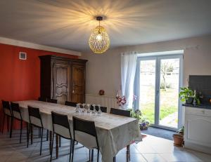 Maisons de vacances Gite nature de groupe 12 personnes vers Vesoul Le nid qui danse a la campagne : photos des chambres