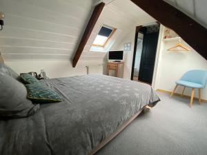 B&B / Chambres d'hotes Chambres d-hotes du Mont Roulet la Hague : photos des chambres