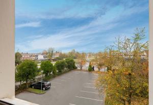 Hotels B&B HOTEL Douai Parc Des Expos Cuincy : photos des chambres