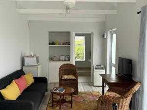 Otter Cottage in Pringle Bay