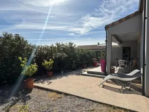 La Maison Laurier - 莱齐尼昂科尔比埃