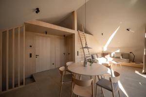 Appartamento con 2 Camere da Letto e Balcone